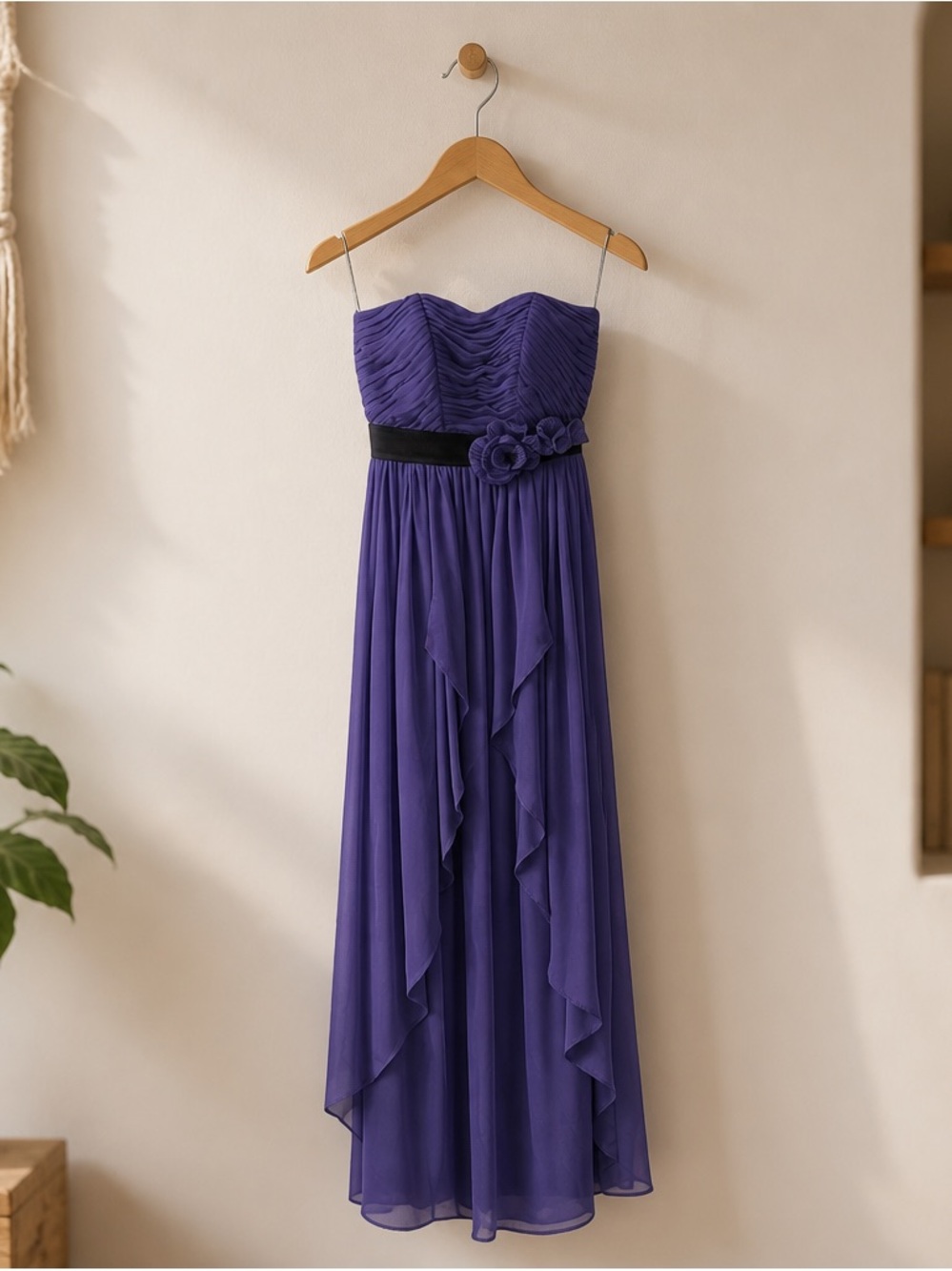 MAX and Cleo maxi formal dress. Beautiful. New with tags size 6